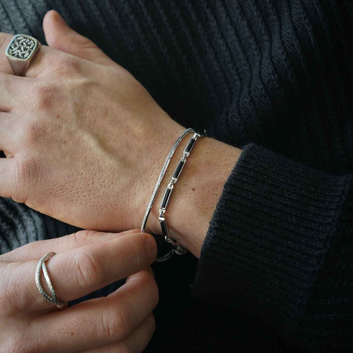 Flush Bracelet - Onyx