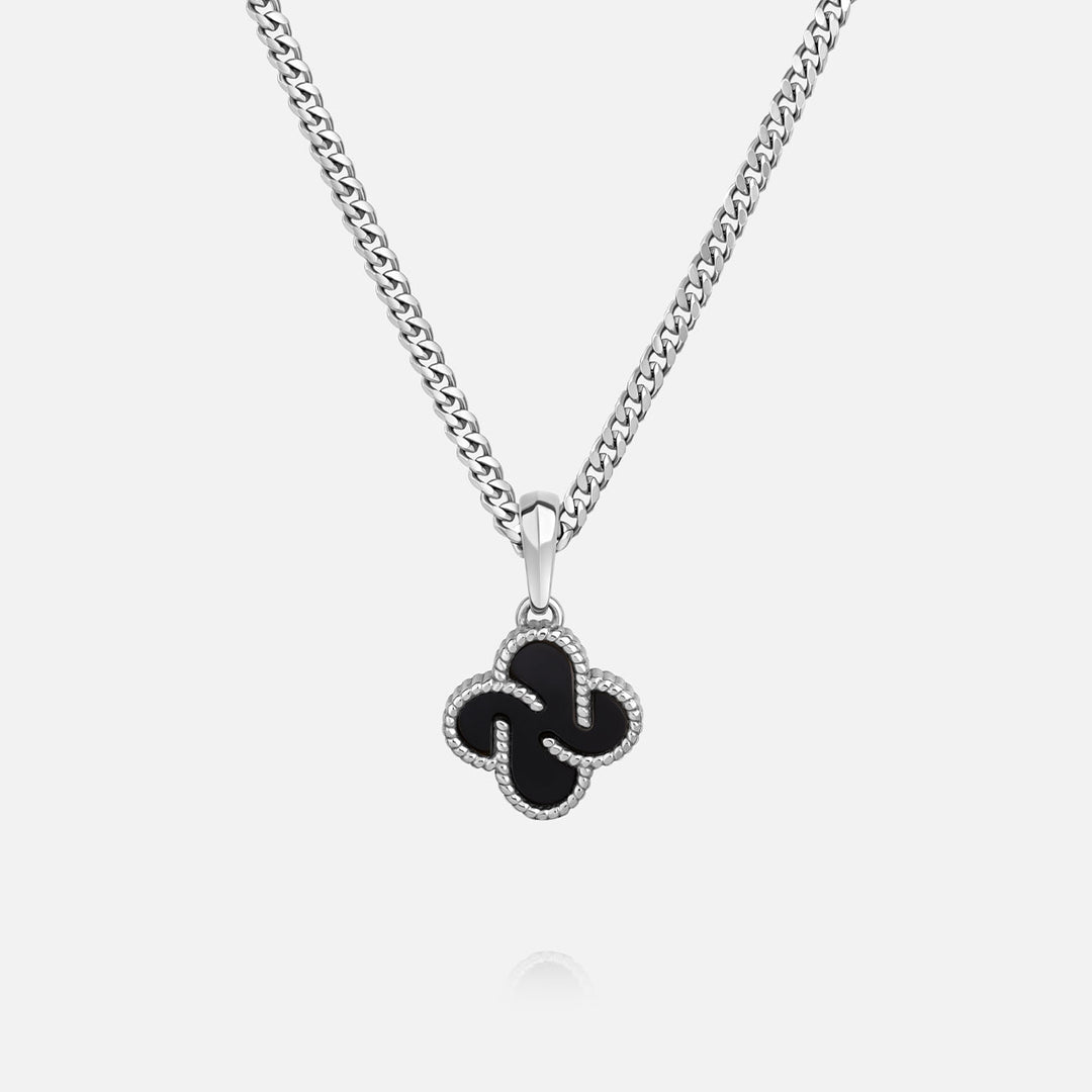 Heritage Clover Pendant - Onyx