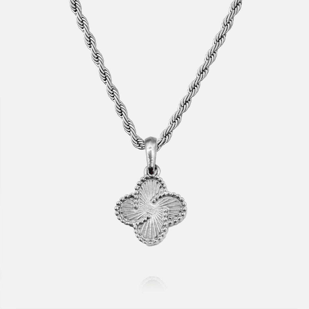 Heritage Clover Pendant - Rays