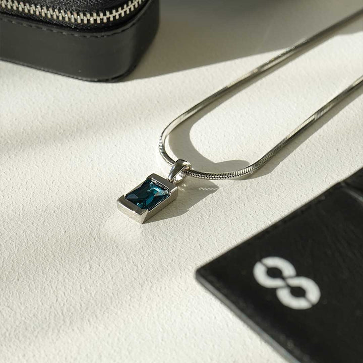 Chip - Blue London Topaz S925