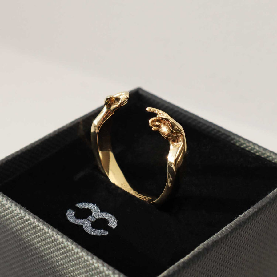 Touch of God Ring | Premium Ring | GASPER.CO