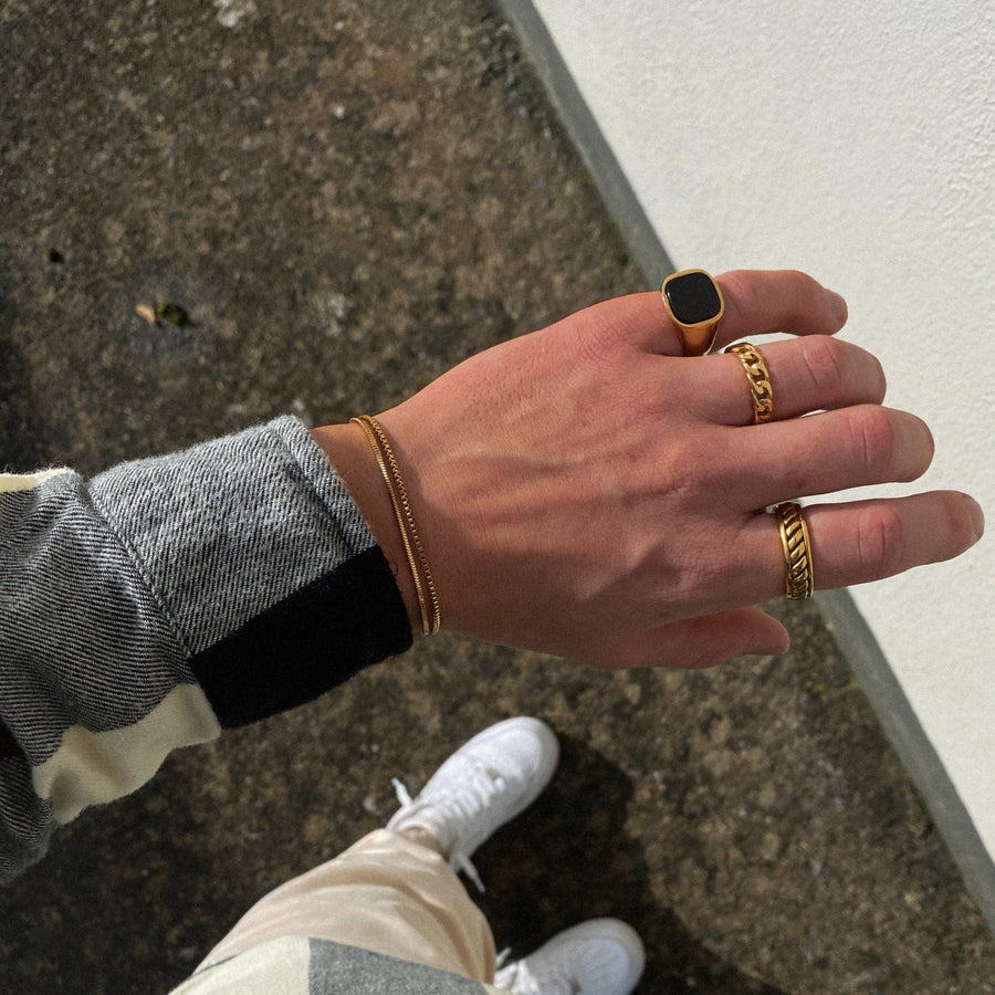 Square Onyx Ring | Premium Ring | GASPER.CO